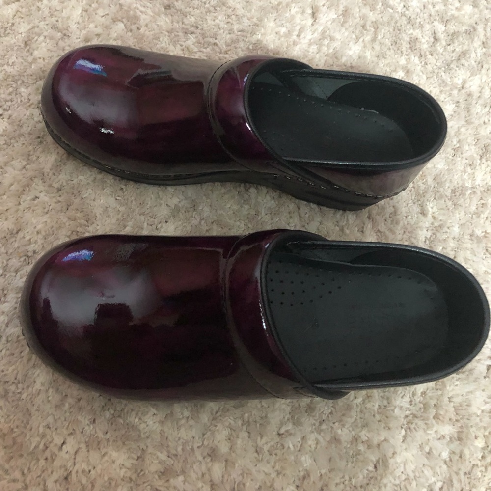 Sanita Clogs